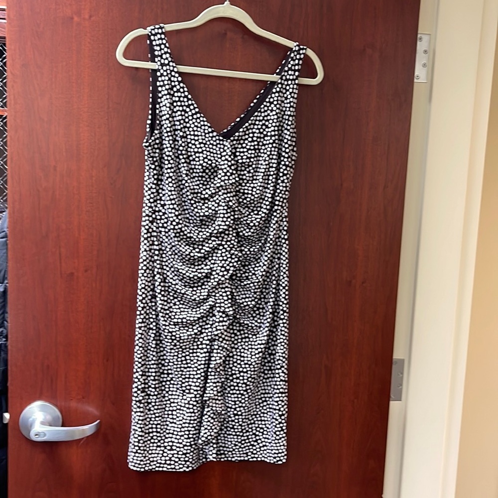 Sleeves dress.. good condition…